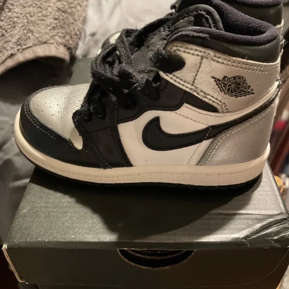 Jordan 1 high - Picture 2 of 5